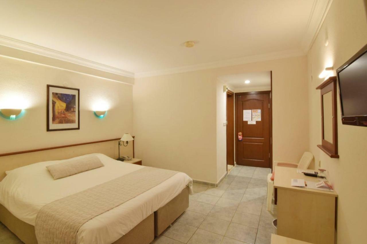 Olympos Hotel - Adults Only Ovacık Rum bild